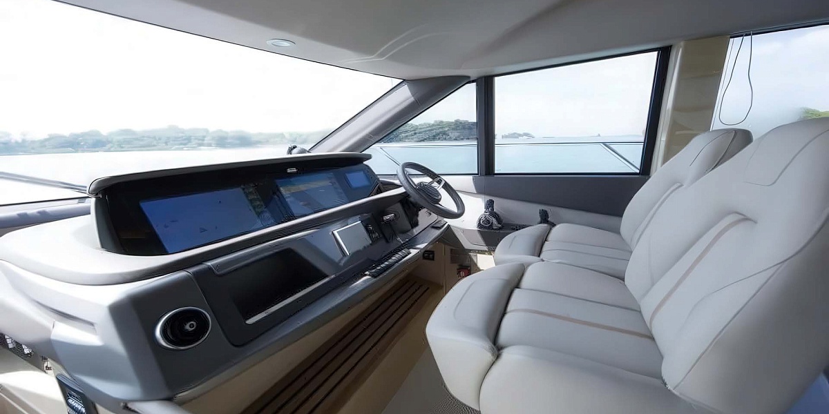 Аренда яхты Princess F55 Risa на Пхукете